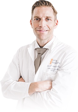 Dr. med. Daniel Sattler